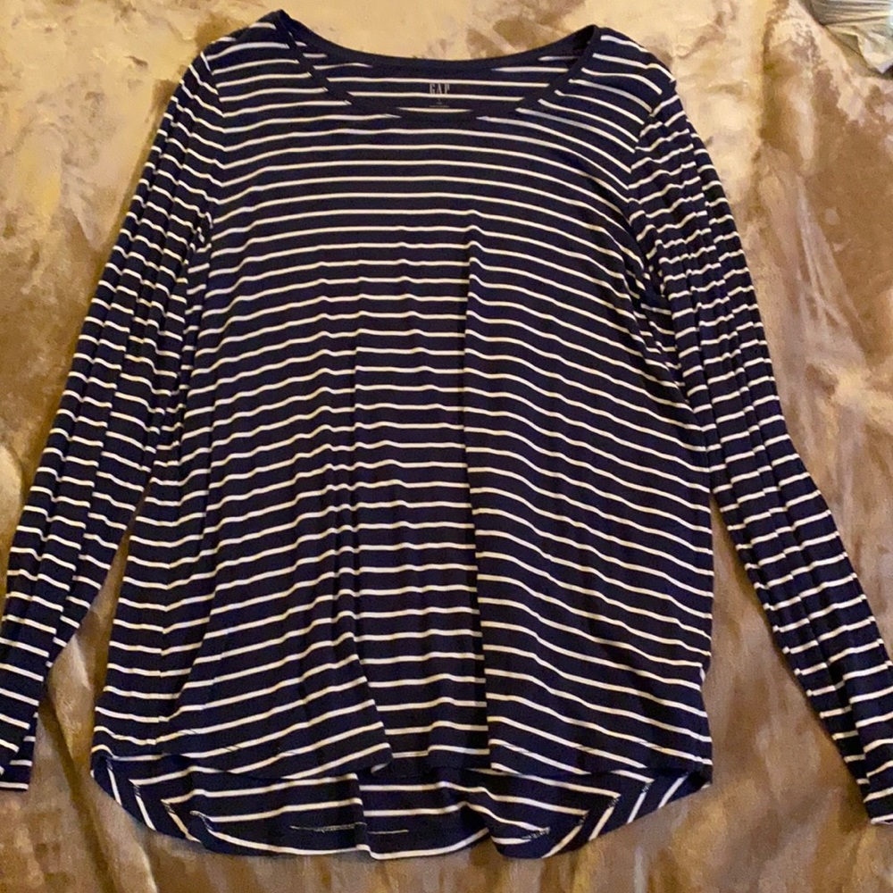 Women’s shirt